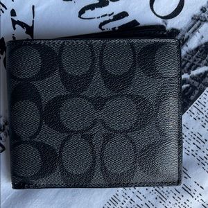 Authentic Coach Men’s Bifold wallet